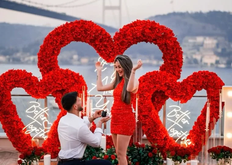 İstanbul’da Evlilik Teklifi Nerede Yapılır? kapak görseli